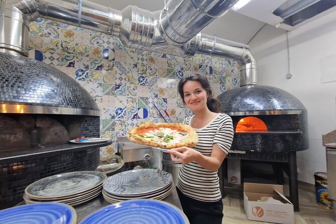 2-Hour Authentic Italian Pizza Making Class in Naples - Spreading Sauce, Choosing Toppings, and Making It Yours