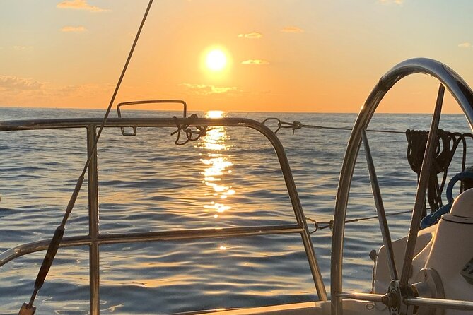 3 - Day All-Inclusive Sailing Adventure: Capri, Positano & Amalfi - The onboard details that make the trip feel easy