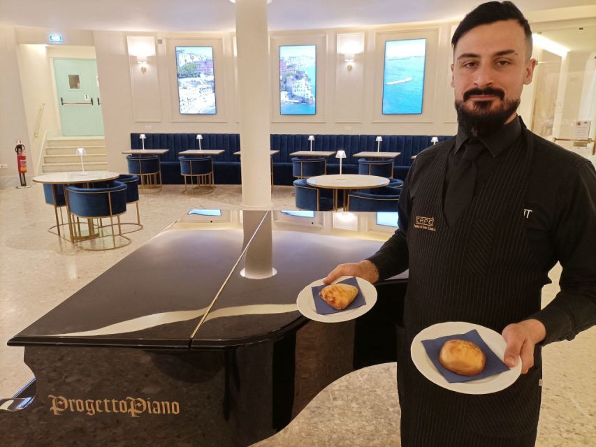 A taste of Napoli: Food Walking Tour with Local Tour Guide - The realism of “7 tastings across 5 locations”