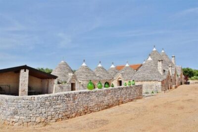 Alberobello: Full–Day Private Trulli Historical Tour - Getting your bearings in Alberobello’s UNESCO trulli neighborhoods