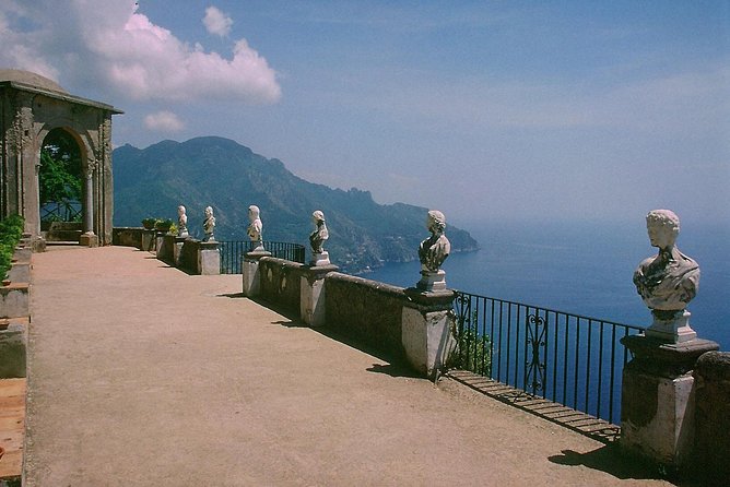 Amalfi coast tour - Private Car, Real-Time Comfort: Starting From Naples Properly