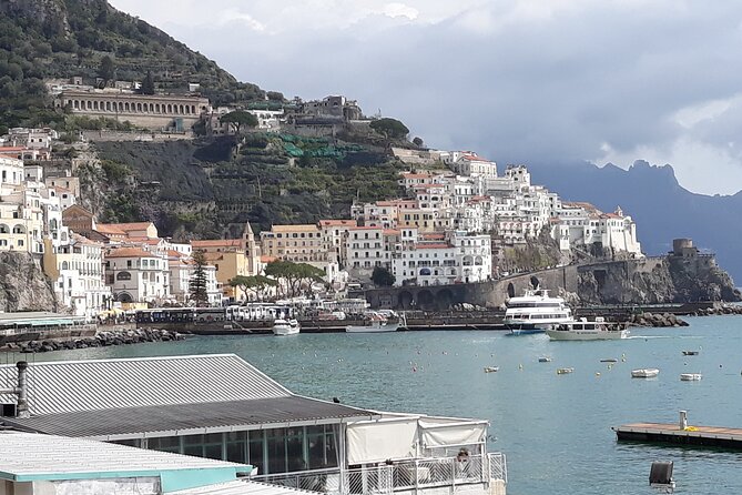 Amalfi : Private Transfer from Naples visit Pompeii - The Naples to Amalfi route, and why the Pompeii stop works