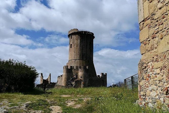 Archaeological Park of Velia “An Italian jewel, Costa Campana” - Necropolis and Porta Rosa: where the timeline becomes real