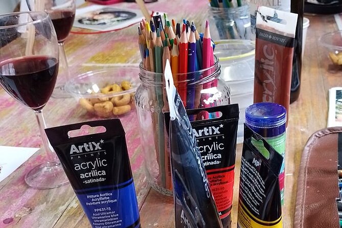 Art worshop with aperitif in Naples - The €4 café voucher and aperitif break: small cost, real atmosphere