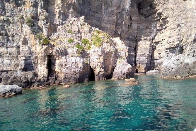 Baia Degli Infreschi - Cala Bianca and Pozzallo: beach time, without the usual beach setup