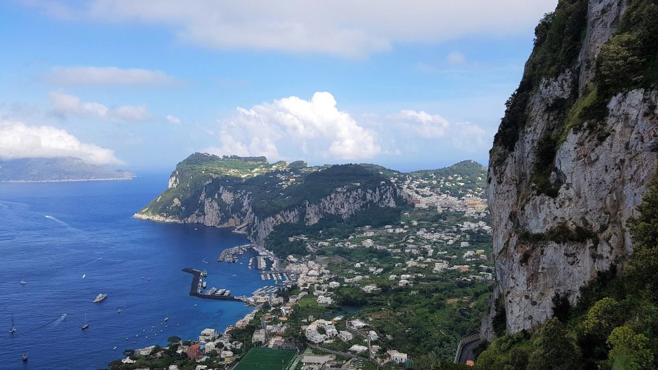 Capri: Boat and Island Tour - What to pack (and what to wear) for Capri’s walking and sun