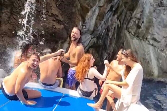 Capri by Boat: Private Tour of the Blue Grotto and Faraglioni - Stop 2: Grotta Verde—Light Effects You Can Actually See