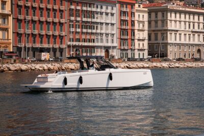 Capri Luxury Private Boat Tour from Capri or Napoli - Your day on the water: Faraglioni, Marina Piccola, and Tiberius’ Leap