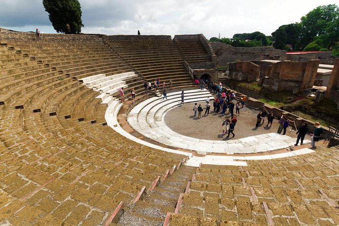 Complete Pompeii Skip the Line Tour with Archaeologist Guide - Walking pace, breaks, and what to bring so the tour stays enjoyable