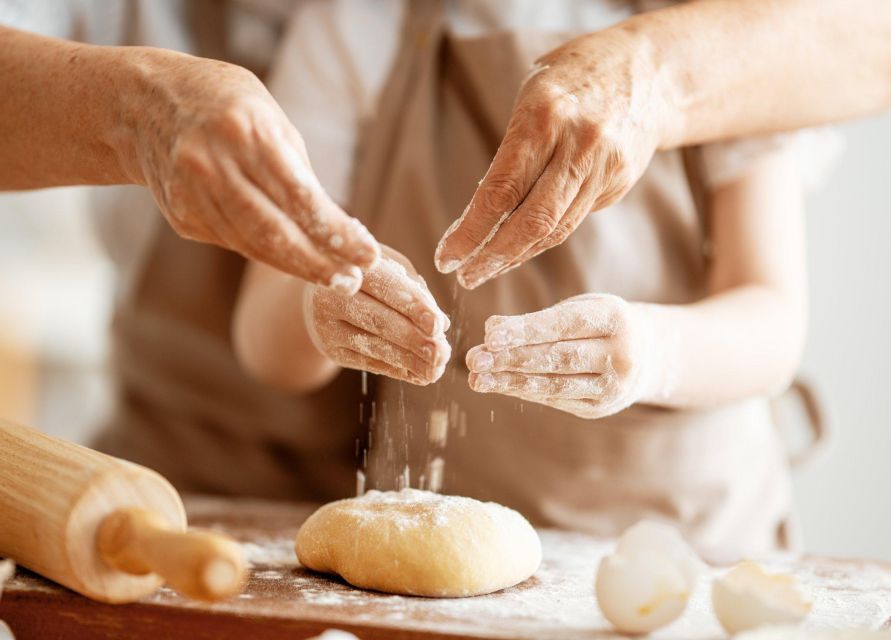 Cooking Lesson: Neapolitan pasta homemade - Start with pasta types and an 1800s-style egg dough