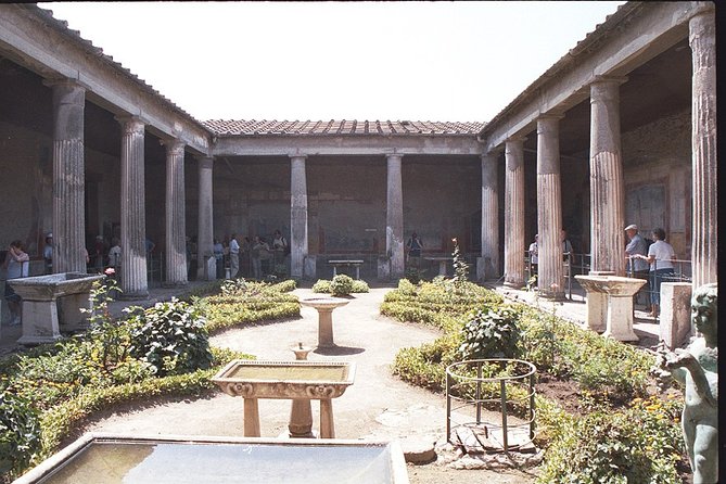 Customizable Private Tour of Herculaneum & Pompeii - Stop 2: Herculaneum (Ercolano) for the up-close, preserved feeling