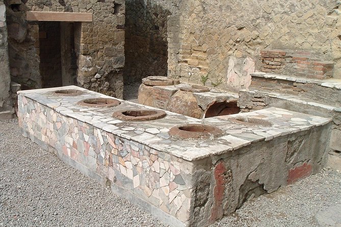 Customizable Private Tour of Herculaneum & Pompeii - The guides: when it turns into a story, not just transport
