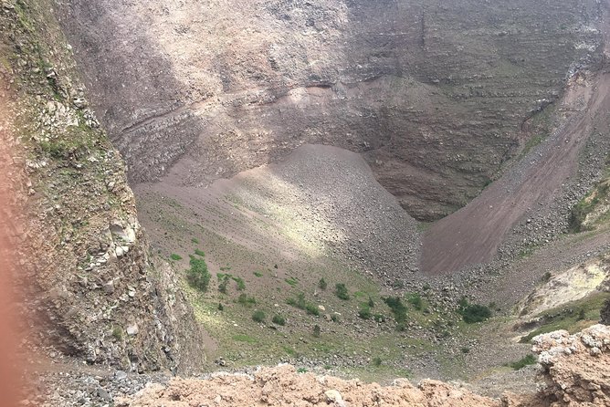 Daily Excursion Full Day 8 Hours ( Vesuvio Pompei) - What you should bring and plan for