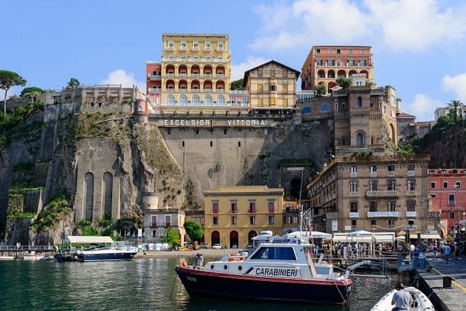 Daytrip from Port of Naples to Amalfi Coast, Sorrento & Positano - Sorrento for an hour: shops, cliff views, and limoncello culture