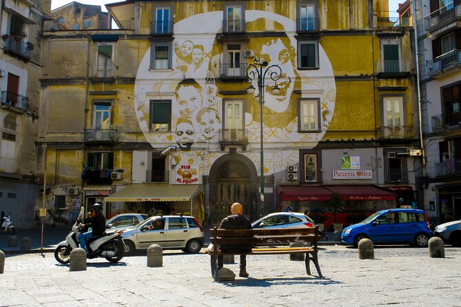 Discover the Rione Sanità with Insolitaguida - Porta San Gennaro and the morning coffee reset