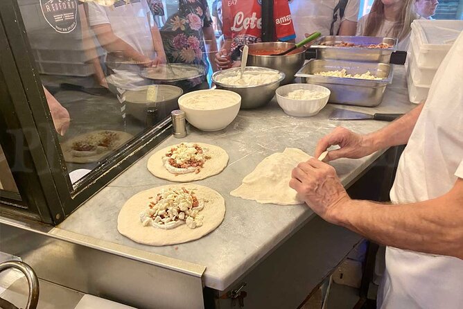 Eating Naples Street Food Tour with Guided Tasting and Sightseeing - Naples street food, guided: the value of tasting with a plan