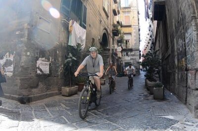Exciting e-bike(pedal assisted)ride in the heart of Naples - A 9:00 AM Start That Helps You Beat the Heat and Crowds