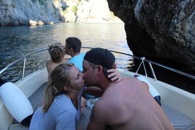 Exclusive boat tour in Amalfi Coast - Emerald Grotto stop: the highlight and the planning reality