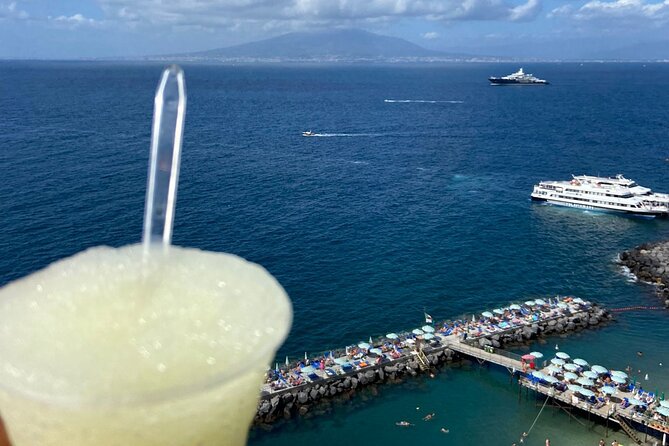 Exclusive tour in Sorrento and Pompeii with transport and tickets - Transport in a Comfortable Mercedes Minivan (Plus Water)