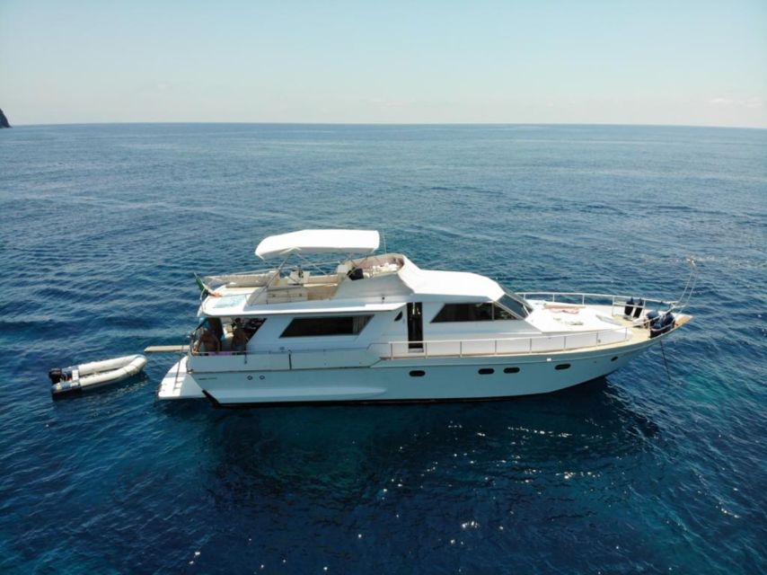 Experience Luxury at sea: Rent your yacht - Your Big Choice: Capri, Ischia, Procida, or the Amalfi Coast