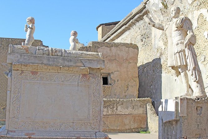 Fast Access Exclusive Private Ancient Pompeii Herculaneum & Oplontis Guided Tour - What 9:00 AM start means for your day