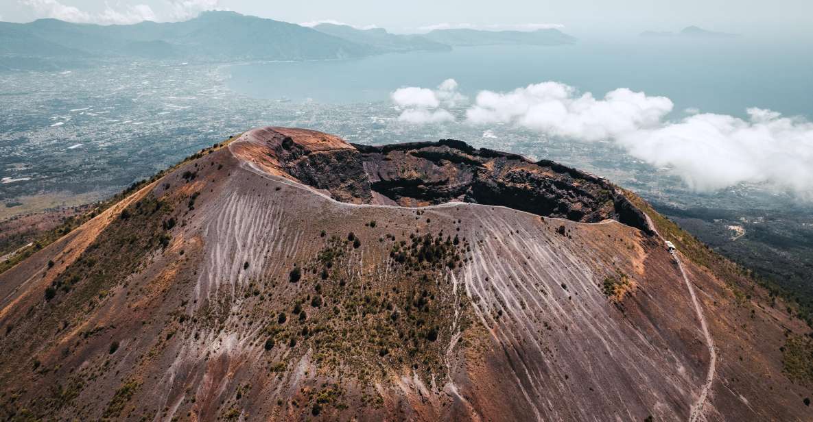 From Amalfi: Pompeii and Mount Vesuvius Private Day Trip - Lunch break: the real reset between ruins and volcano