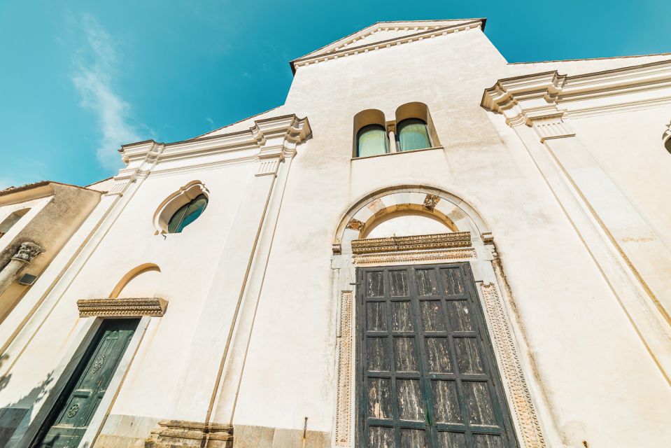 From Naples: Amalfi Coast Day Trip with Driver - Crowds, roads, and picture stops: manage your expectations