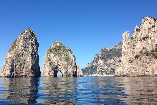 From Naples: Capri Island Tour with Lunch and Blue Grotto - Why this Capri day trip feels efficient (and still not rushed)