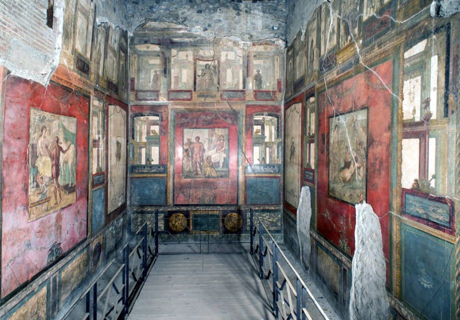 From Naples: Day Trip to Pompeii with skip the line - House of the Faun and the mosaic floors that make it stick