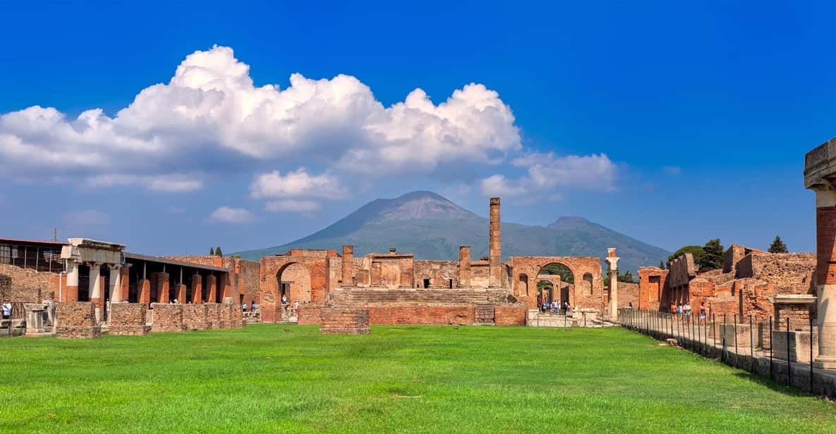From Naples: Pompeii, Herculaneum and Vesuvius Tour - What’s included and what’s not (so you don’t get surprised)