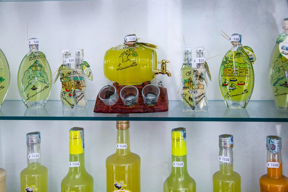 From Naples: Private Tour to Pompeii, Sorrento, and Positano - Sorrento: Limoncello Tasting, Sea Views, and Quick Shopping
