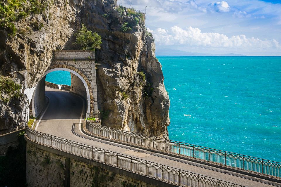 From Naples: Transfer to Positano with Pompeii Guided Tour - A Guide Who Makes the Ruins Make Sense