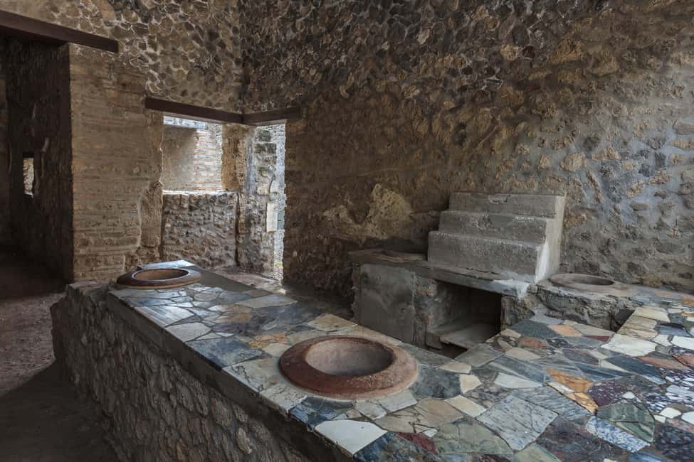 From Naples_ Pompeii Tour_Skip the line ticket + audioguide - Temples and the religious streetscape