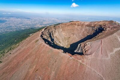 From Pompeii: Mont Vesuvius excursion - Where the van picks you up at Porta Marina Superiore