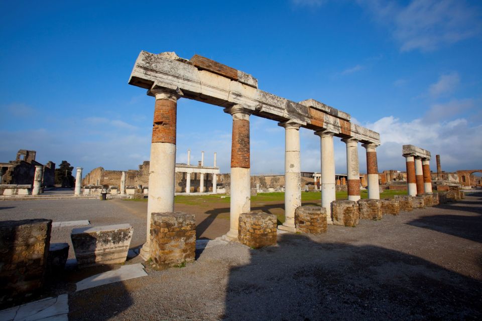 From Positano: Pompeii Ruins Small Group Guided Tour - Pompeii as a Positano day trip: what makes it work