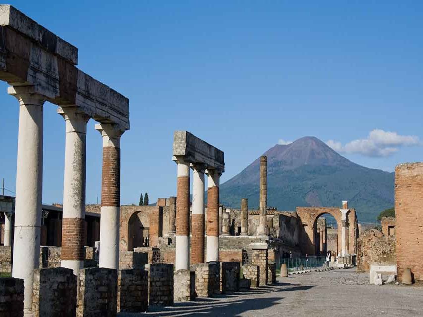 From Rome: Amalfi Coast and Pompeii, Full Day Private Tour - A one-day hit of Pompeii plus Positano and Amalfi