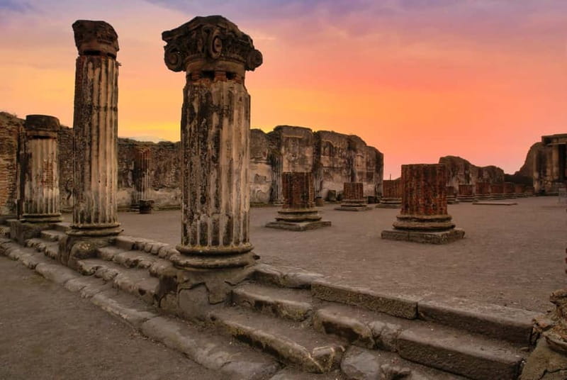From Rome: Pompei & Sorrento| Expert Guide and Exclusive Bus - Pompeii in the Real World: Forum, Amphitheater, and the Victims’ Casts
