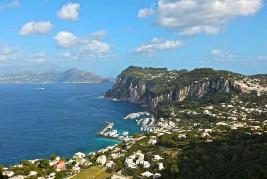 From Sorrento or Naples: Capri Full-Day Private Tour - Gardens of Augustus: a calm, scenic close to the day