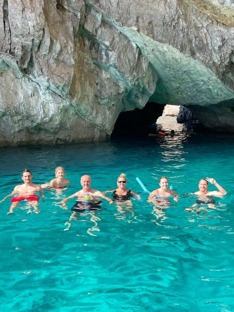 From Sorrento:Capri tour (half day) - Stop 1: Baths of Queen Giovanna for the Scenic Photo Moment