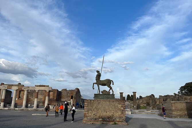 Full Day Private Tour of Pompeii and the Amalfi Coast - Pompeii Archaeological Park: making two hours feel like more