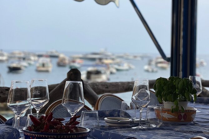 Full Day Private Tour of the Amalfi Coast from Naples - Lunch not included: how to plan your meal without losing time