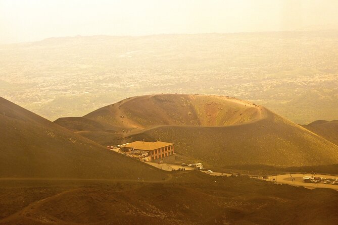 Full-Day Tour to Pompeii and Vesuvius with lunch from Naples - Guides and group setup: live guide when it works, audio when it doesn’t
