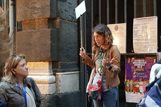 Guide tour in Naples downtown with an art expert - Getting there and what to expect on the ground