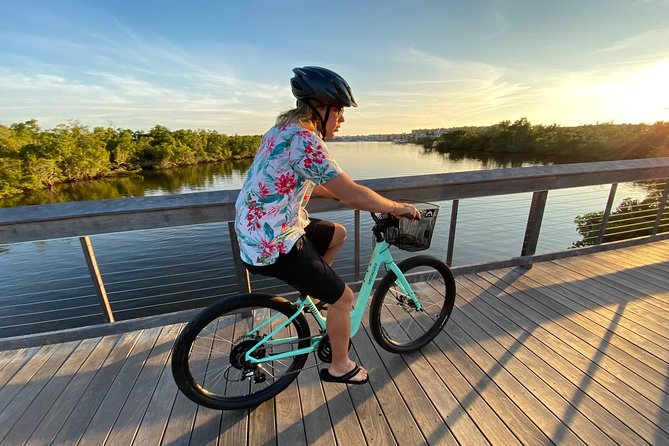 Guided Bike Tour - Downtown Naples Florida - Starting on 5th Ave S: the easy setup for a 90-minute ride