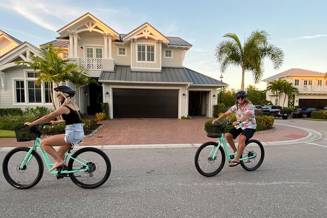 Guided Bike Tour - Downtown Naples Florida - Port Royal: wealth-street views without the pricey entrance fee