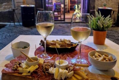 Guided, FUN Wine Tasting with Trivia Games, Napoli - The wines and snacks: Campania flavors paired for real learning