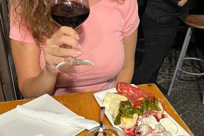 Guided, FUN Wine Tasting with Trivia Games, Napoli - What about kids and non-drinkers?