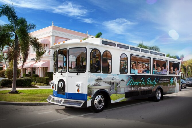 Guided Tour of Naples on a Vintage Trolley (Hop on - Hop off) - What “Over 100 Places of Interest” Means on the Ground