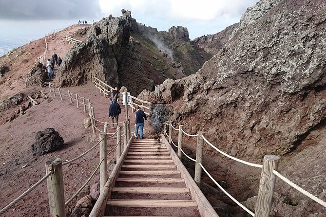 Half-Day Vesuvius Drive and Summit Hike from Naples with Lunch - Pompeii Lunch Stop: More Useful Than It Sounds