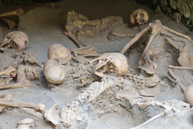 Herculaneum small group tour with an archaeologist - skip the line - Small-Group Comfort and Skip-the-Line Admission
